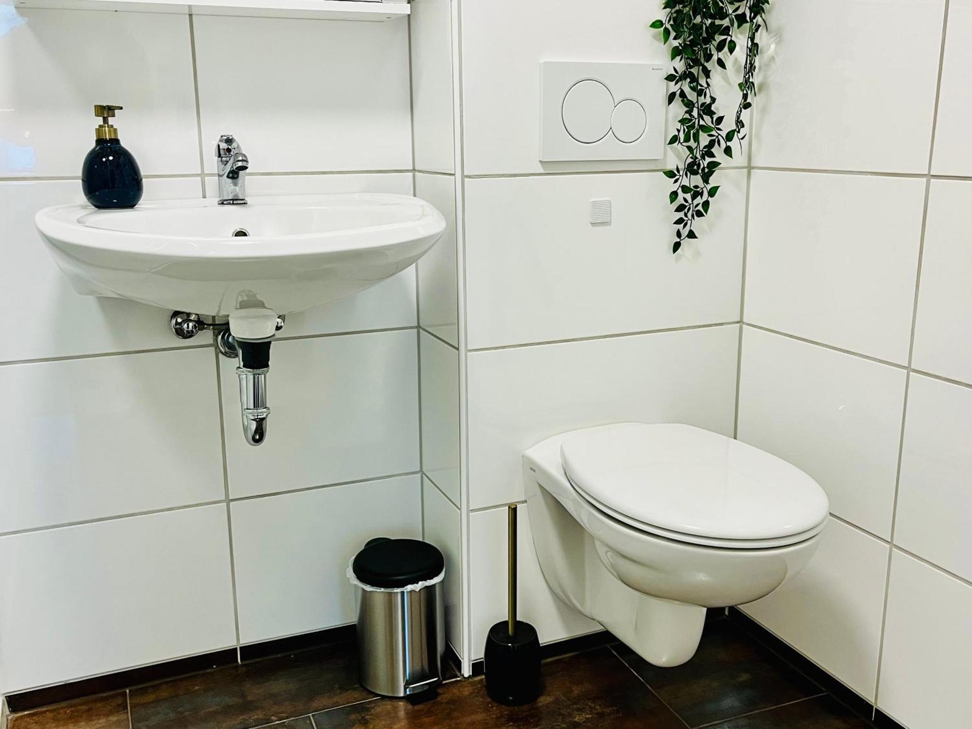 Aycatcherhomes - Top Lage I Zentral I Altstadt Marburg I Naehe Fluss Lahn I Wlan I Parterre Boutique Apartment Orion Ngoại thất bức ảnh